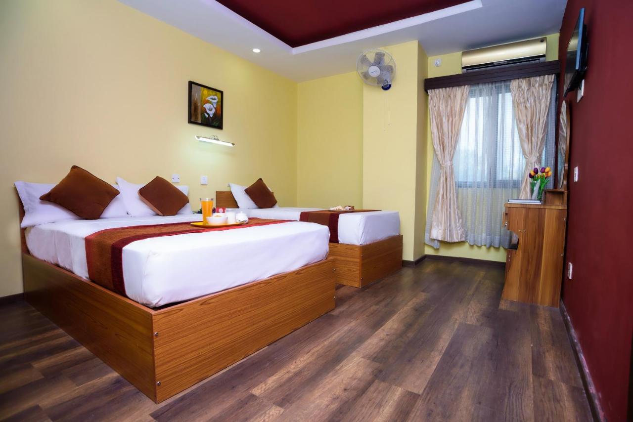 Oyo 105 Hotel Travel Inn Katmandou Extérieur photo